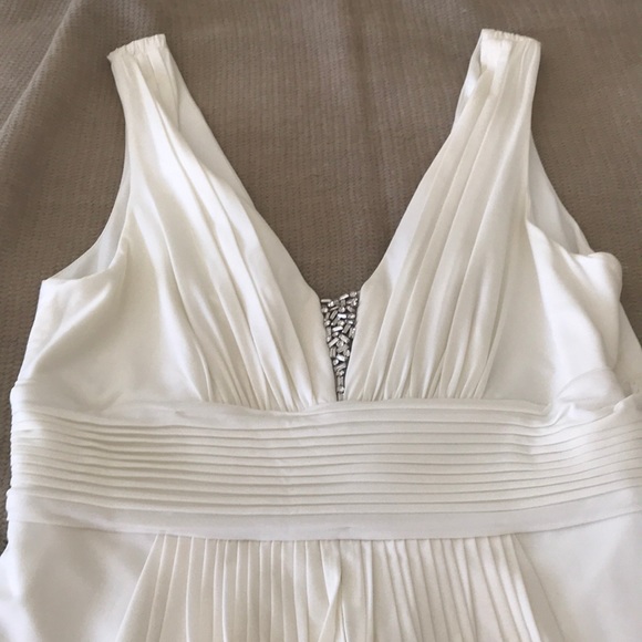 BCBG white dress - Picture 3 of 7